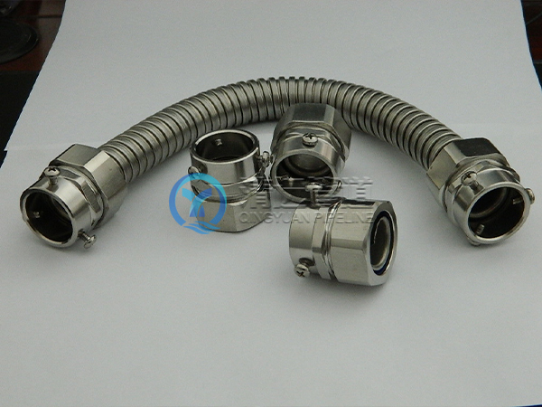 卡套式金屬軟管